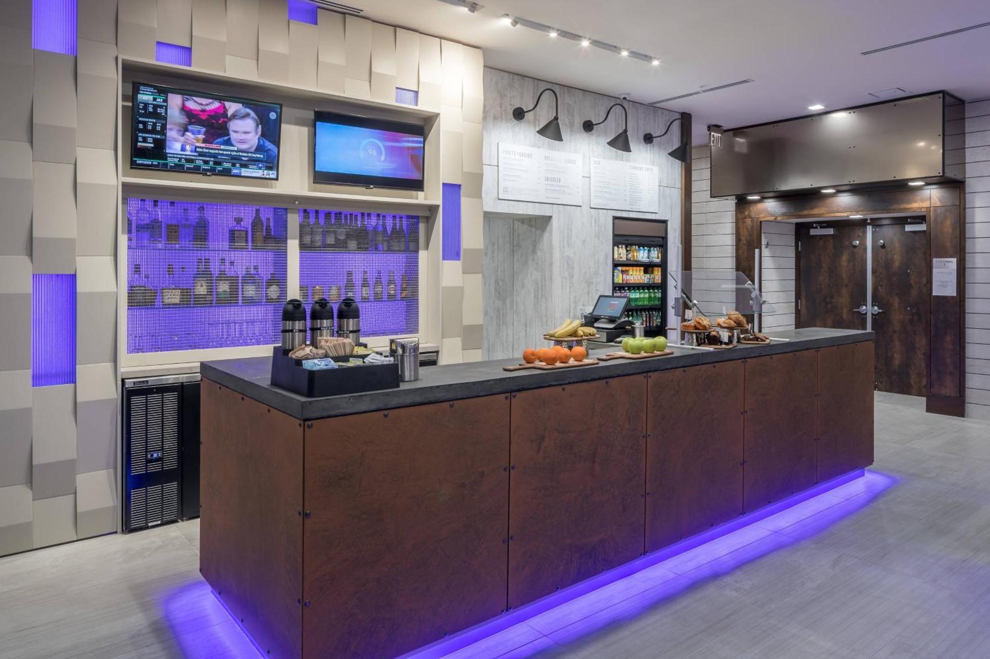 Courtyard By Marriott Houston Heights/I-10 Hotel Exterior foto